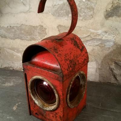 1 lampe de cheminot
