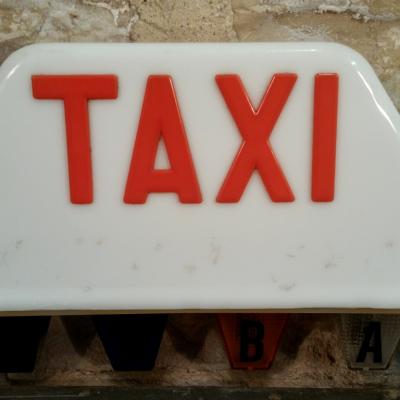 1 lampe taxi