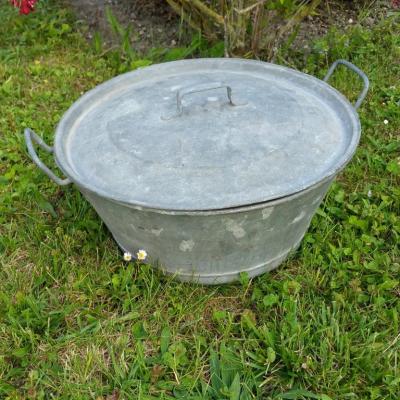 1 lessiveuse bassine