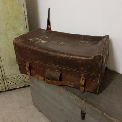 1 malle de voyage 1