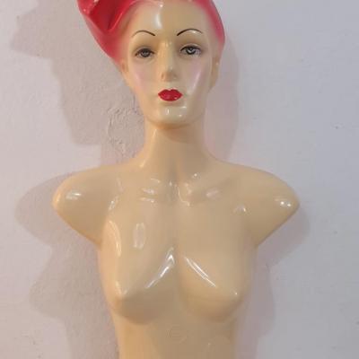 1 mannequin fashino blonde 1