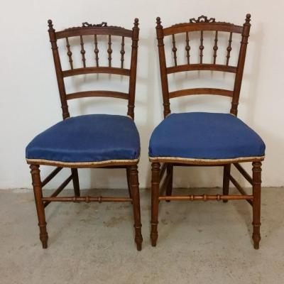 1 paire de chaises anciennes