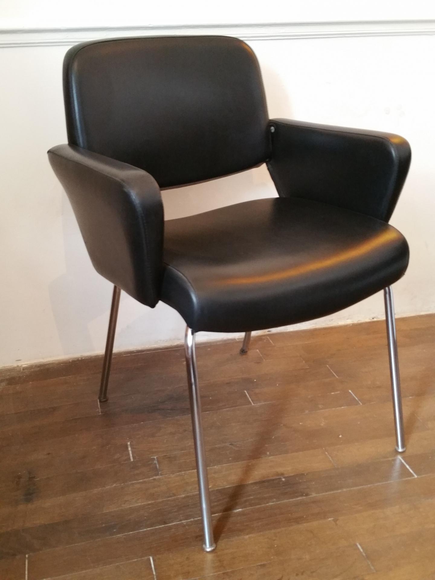 fauteuil skai noir vintage fauteuil vintage en ska 239 noir fauteuil design 70 fauteuil skai noir vintage fauteuil vintage en ska 239 noir fauteuil design 70