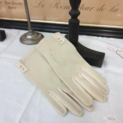 1 paire de gants de femme 2