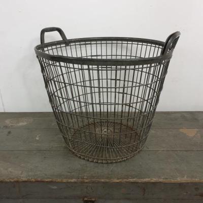 1 panier en metal 1