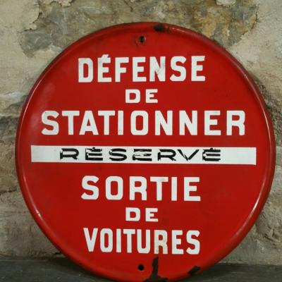 1 panneau defense de stationner