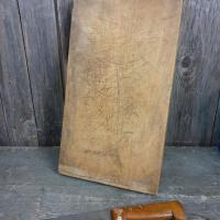 1 planche a decouper et couteau