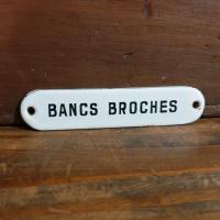 1 plaque bancs broches