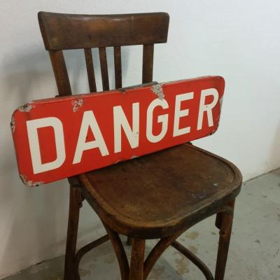 1 plaque danger