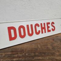 1 plaque de douches