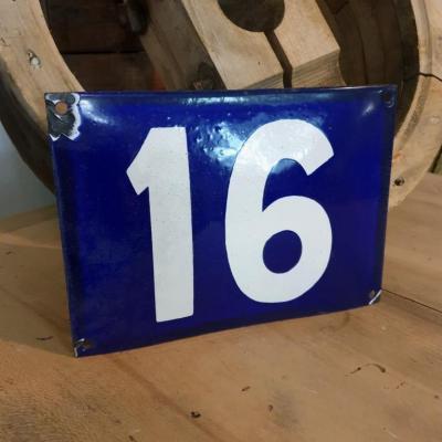 1 plaque de rue emaillee 16