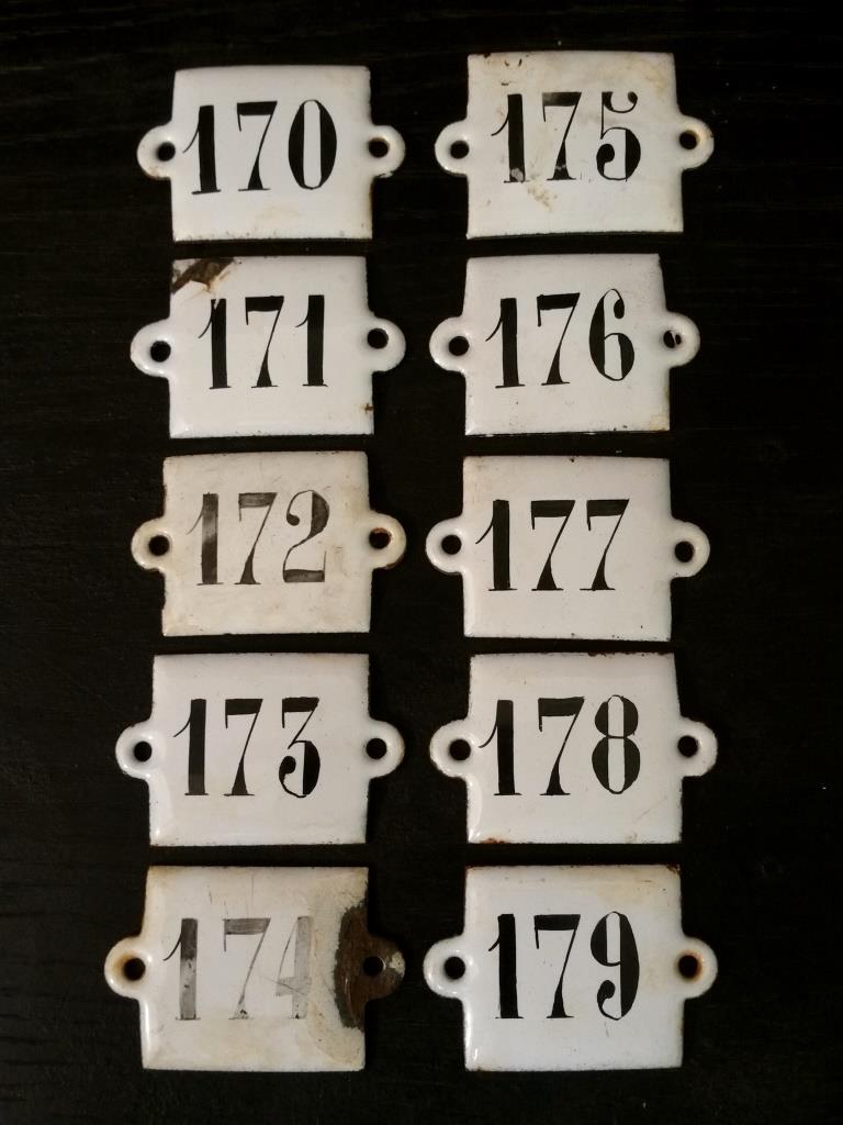 1 plaque emaillee 170