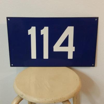 1 plaque emaillee n 114