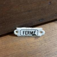 1 plaque ferme 2
