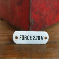 1 plaque force 220v 3