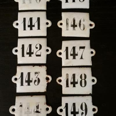 1 plaques emaillees 140