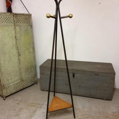 1 porte manteau d atelier