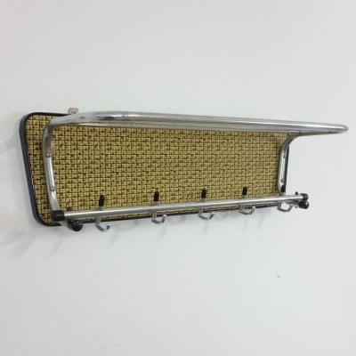 1 porte manteau porte chapeau
