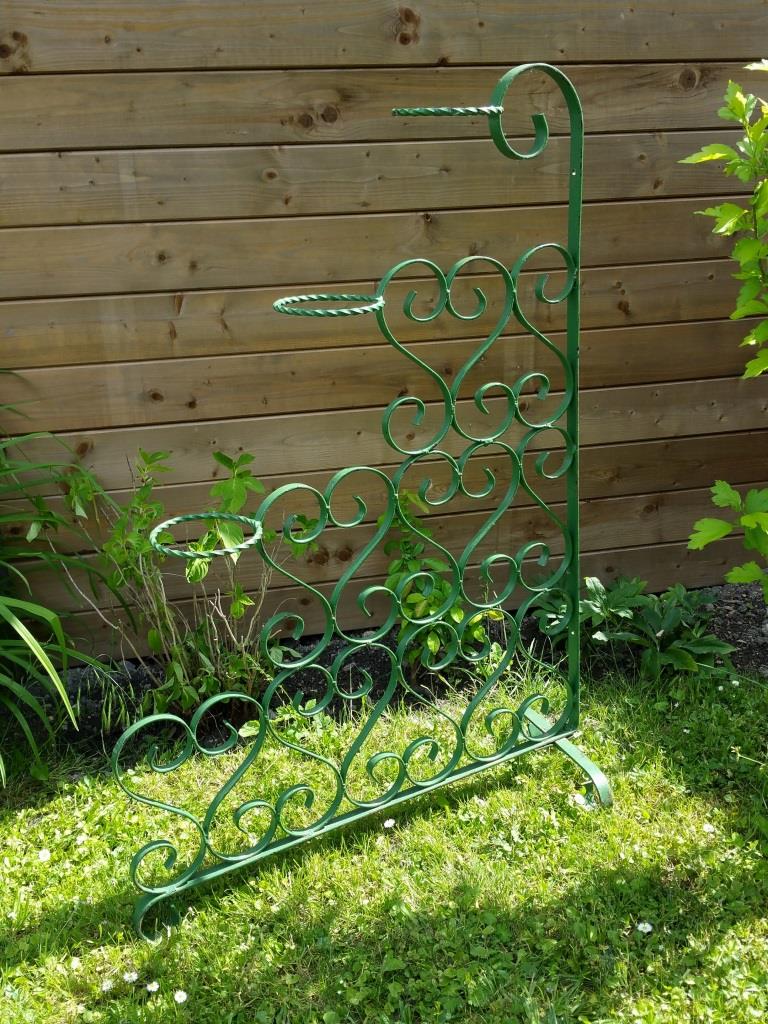 1 porte plantes fer forge