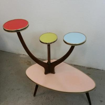 1 porte plantes formica
