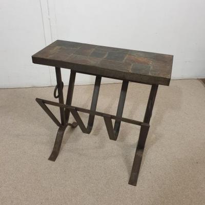 1 porte revues metal pierre