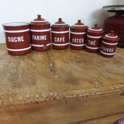 1 pots a epices bordeaux
