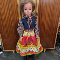 1 poupee cathie bella