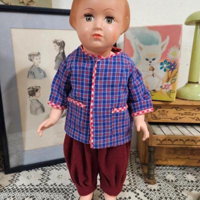 1 poupee mode et travaux