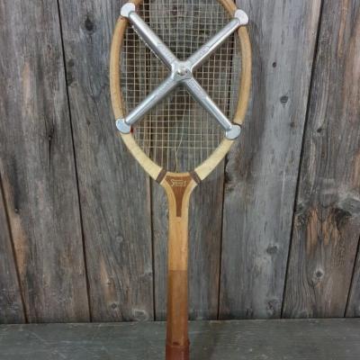 1 raquette de tennis select