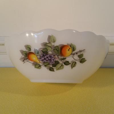 1 saladier arcopal blanc fruits