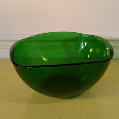 1 saladier pirex vert