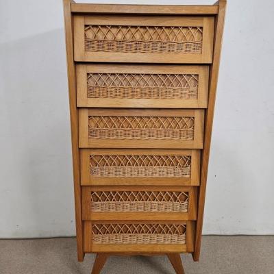 1 semainier en rotin