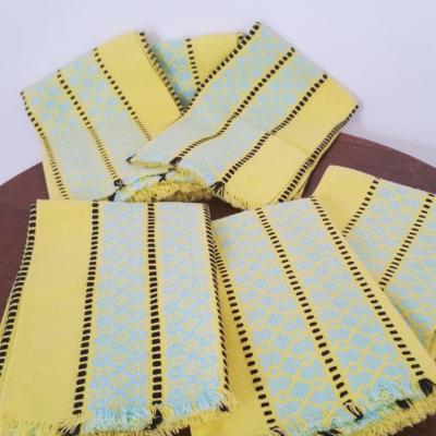 1 serviettes jaunes