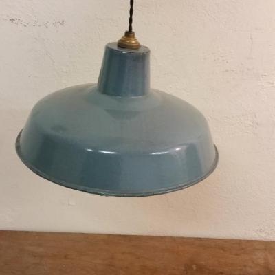 1 suspension indus bleue