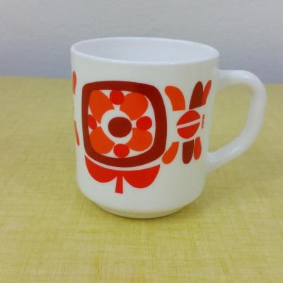 1 tasse mobil rouge 2