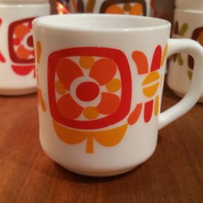 1 tasses mobil orange