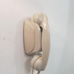 Téléphone mural blanc