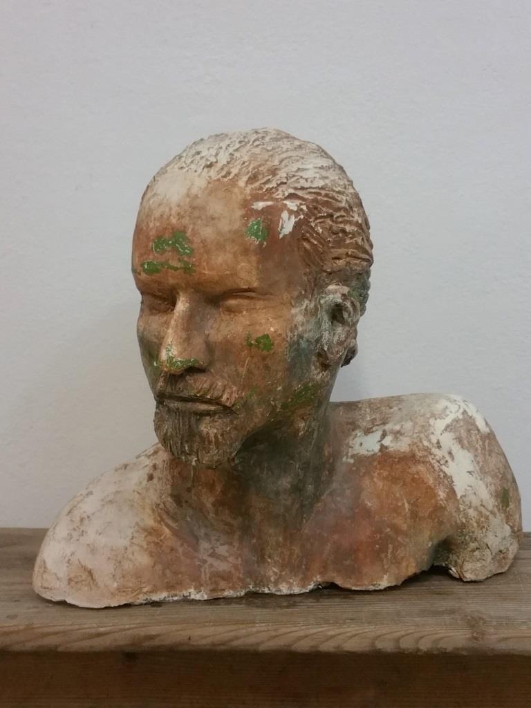 1 tete d homme sculpture