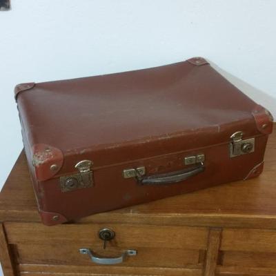 1 valise marron 1