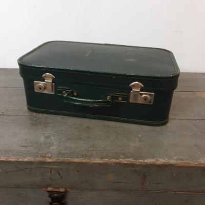 1 valise petite verte