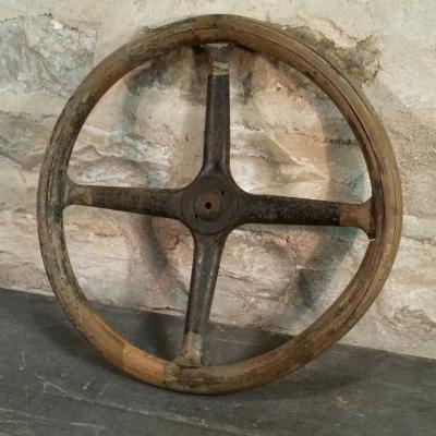 1 volant en bois