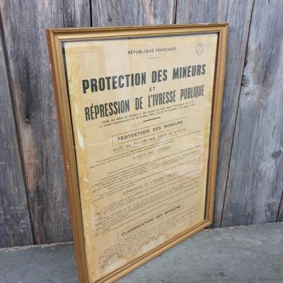 2 affiche protection des mineurs