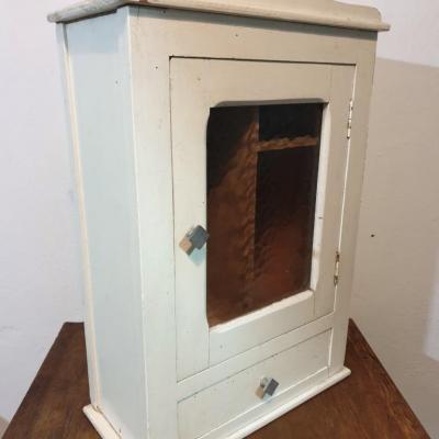 2 armoire a pharmacie