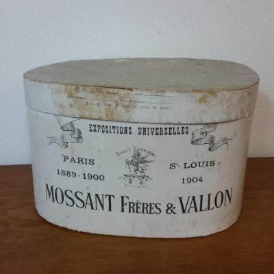 2 boite a chapeau blanche mossant