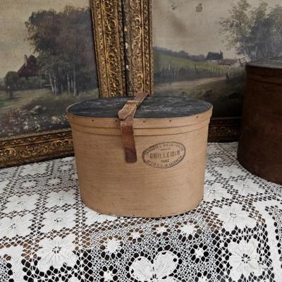 2 boite a chapeau en bois petite