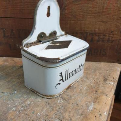 2 boite allumettes emaillee
