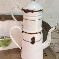 2 cafetiere emaillee blanche grande