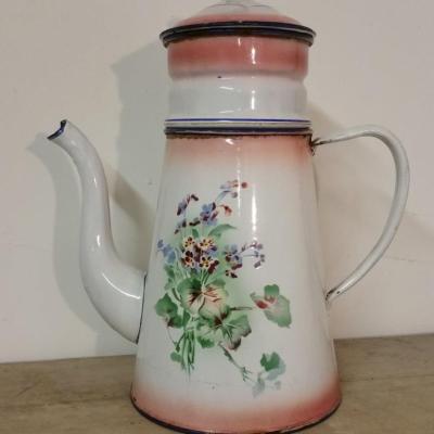 2 cafetiere emaillee rose et fleurs