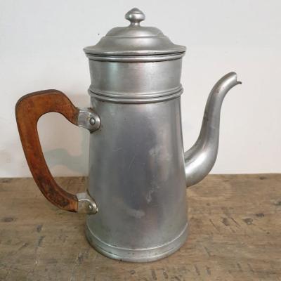 2 cafetiere en alu manche bois