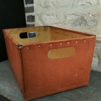 2 caisse de bonneterie 2